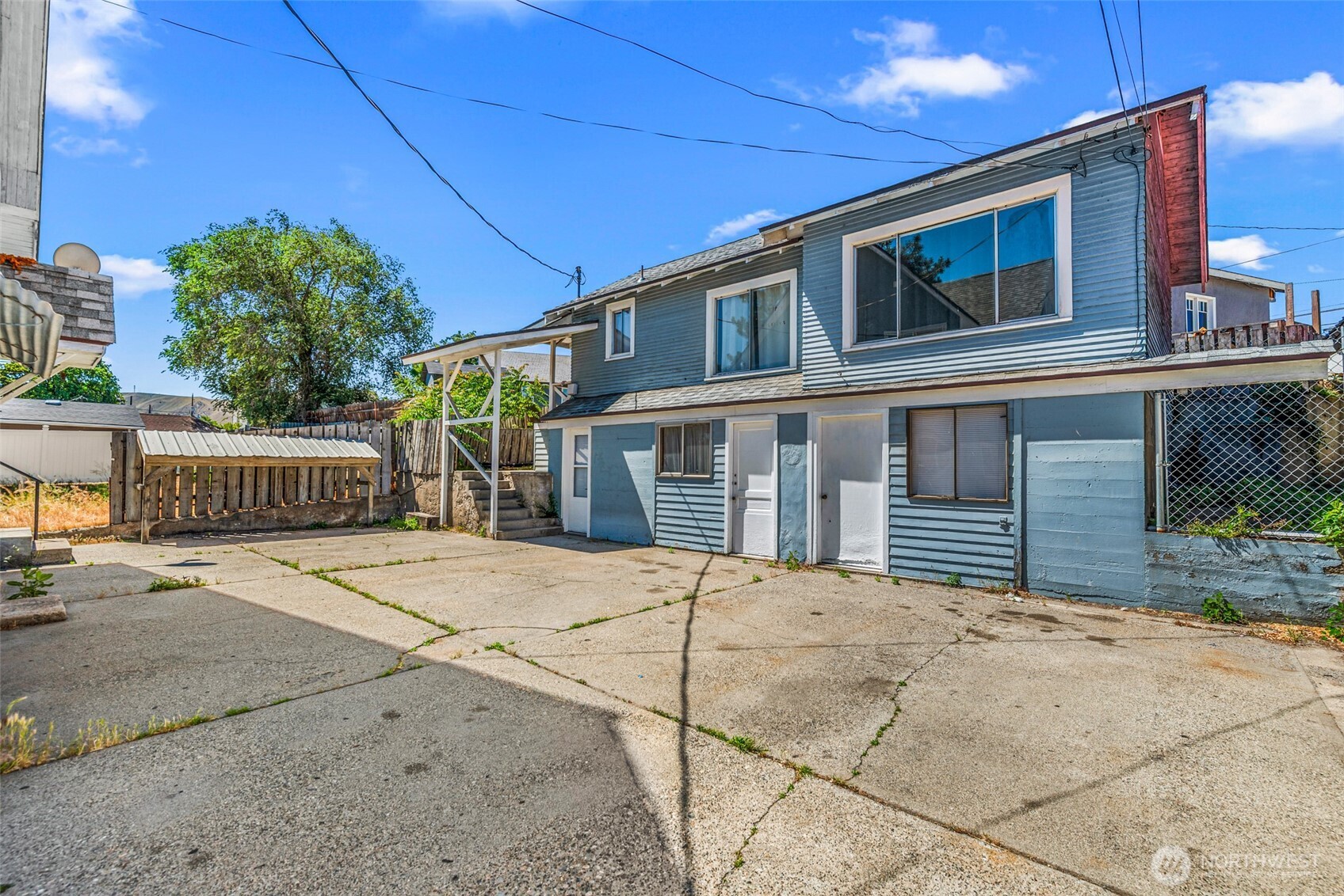 330 Roosevelt Avenue Property Photo 34