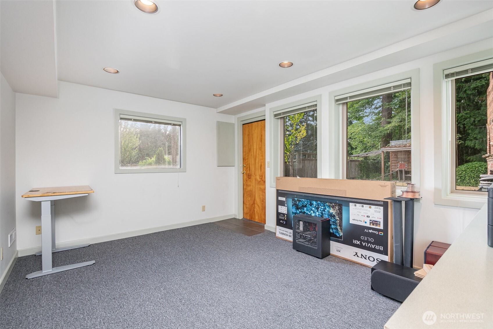 726 N 137th Street Property Photo 17