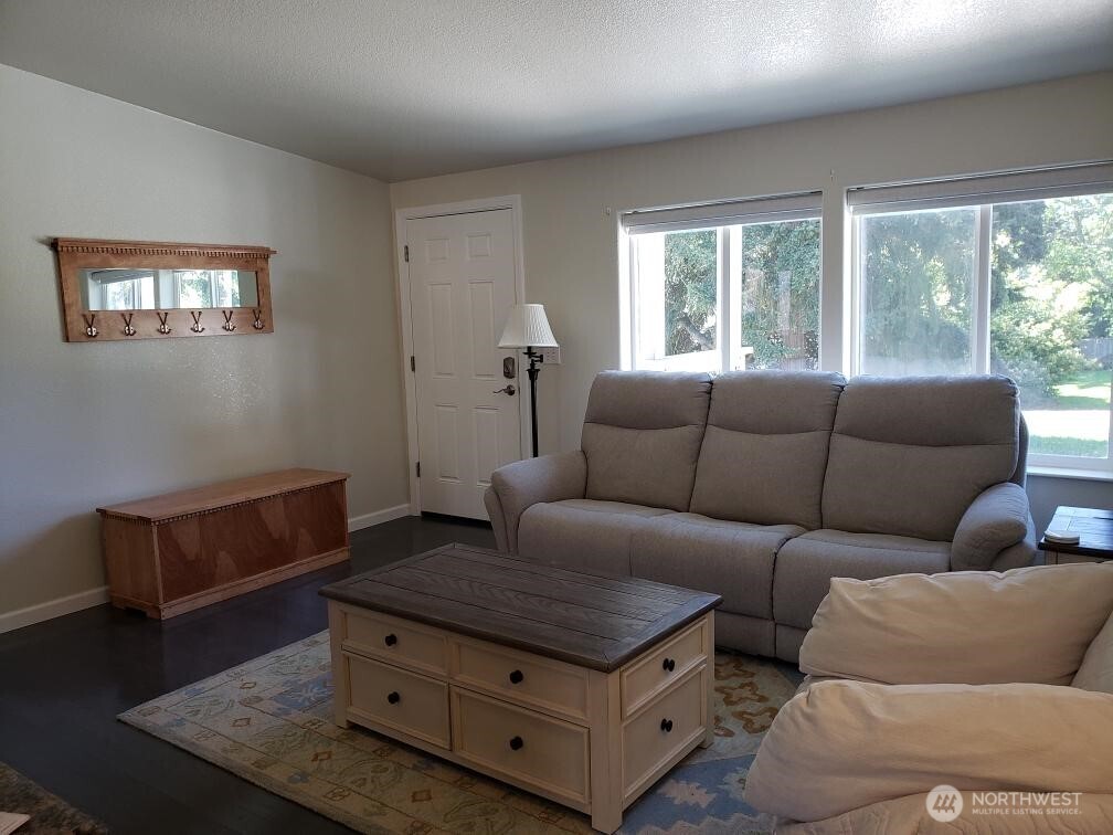 2168 Norman Drive Property Photo 12