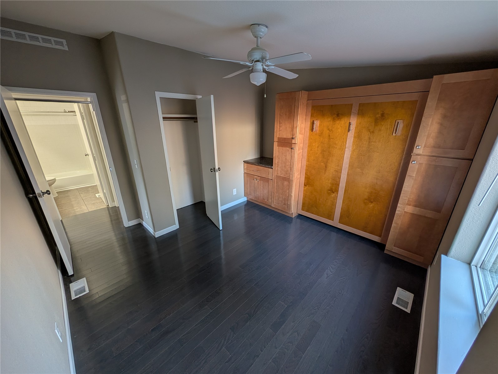2168 Norman Drive Property Photo 18