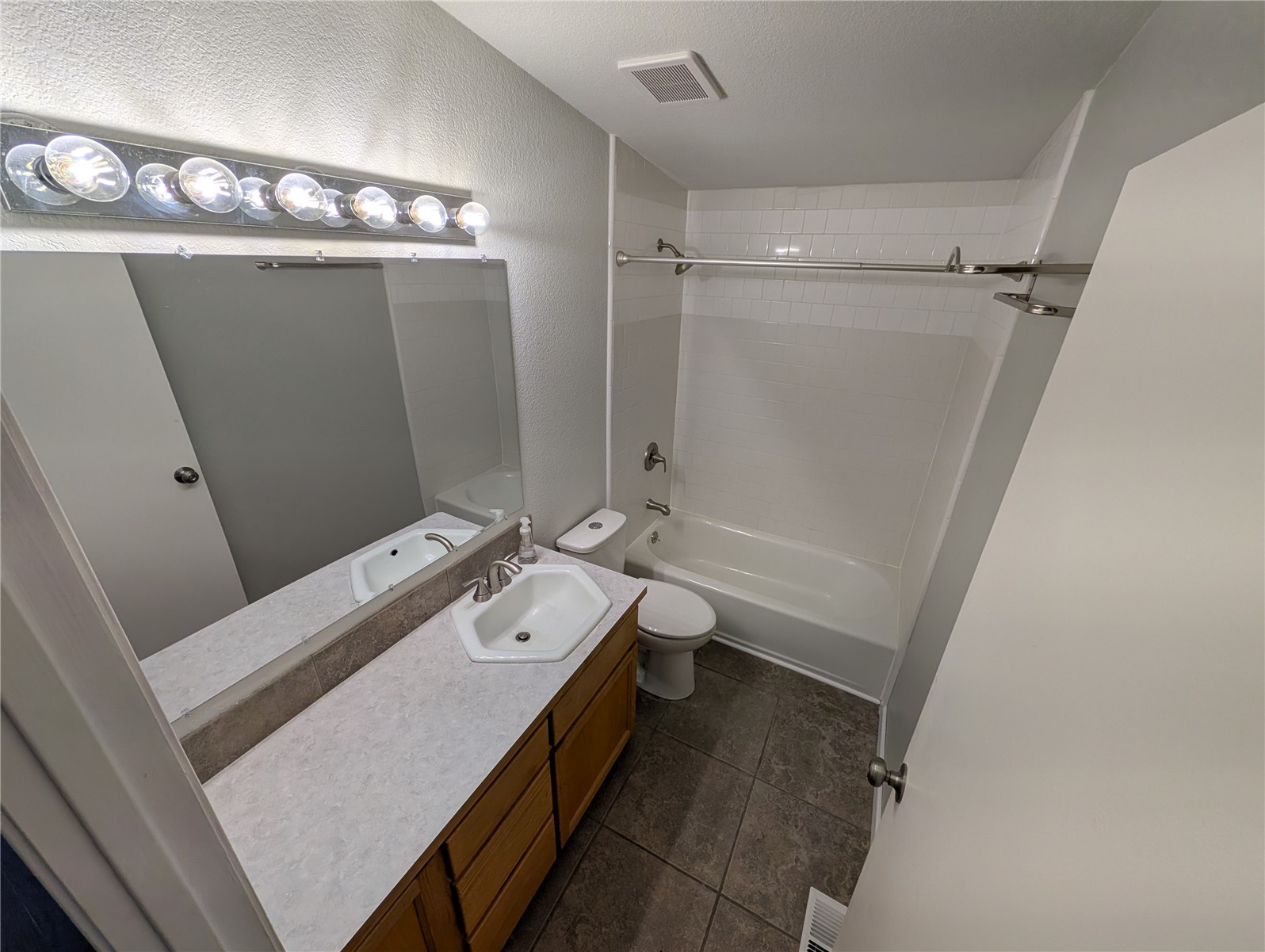 2168 Norman Drive Property Photo 22