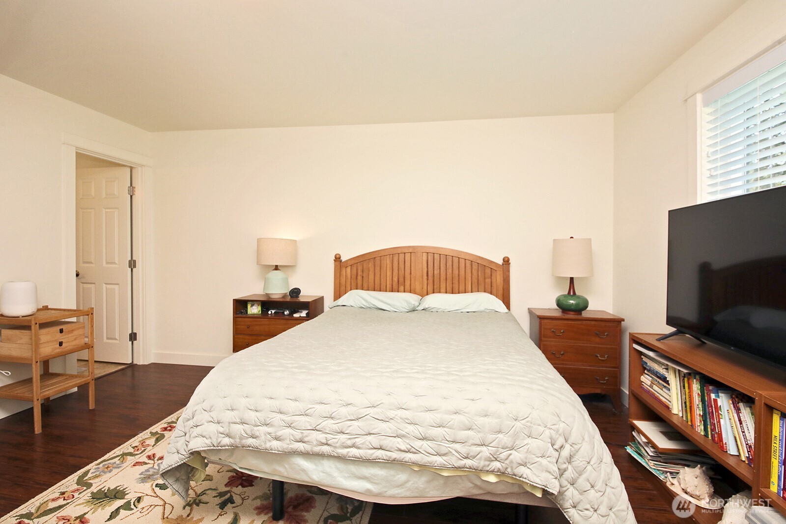 6545 Cultus Bay Road Property Photo 18