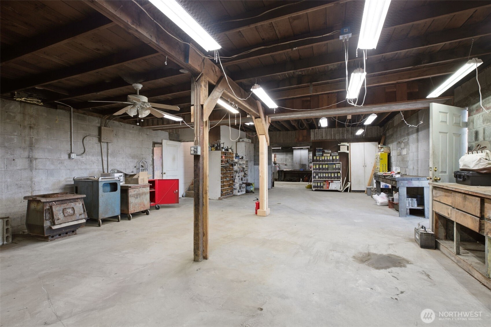 651 E Stover Road Property Photo 15