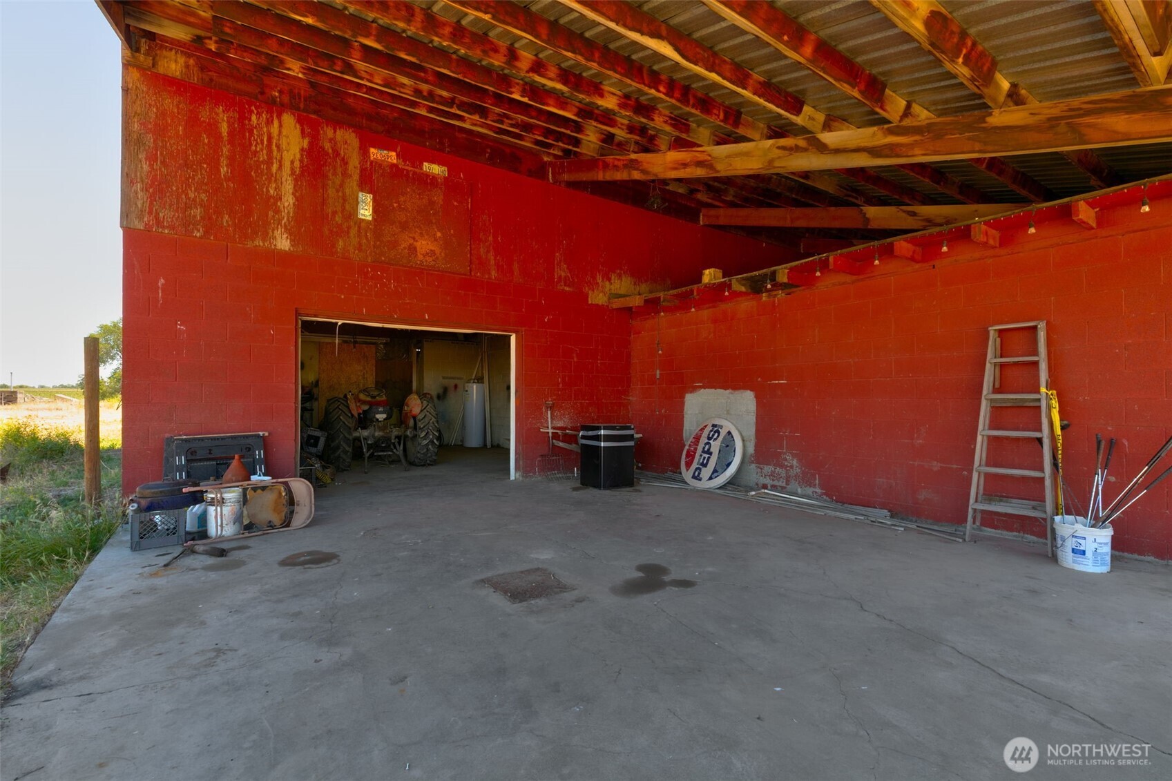 651 E Stover Road Property Photo 20