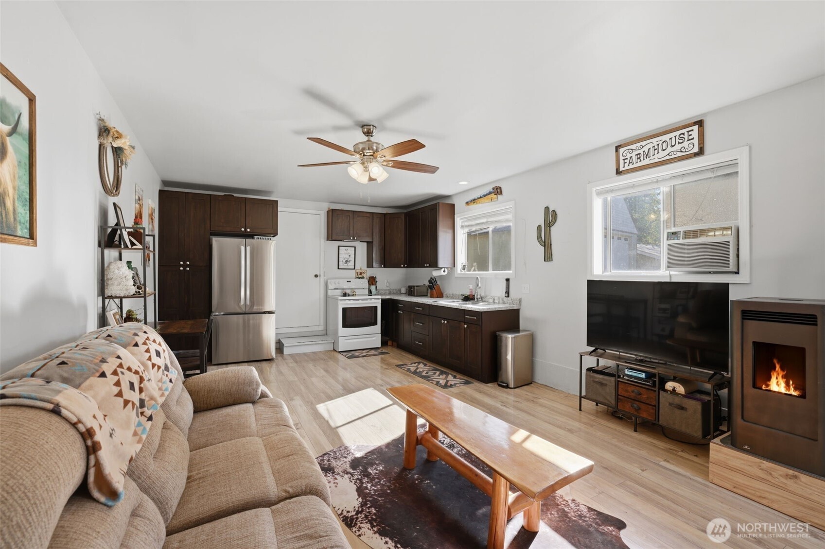 365 Black Bear Drive Property Photo 4