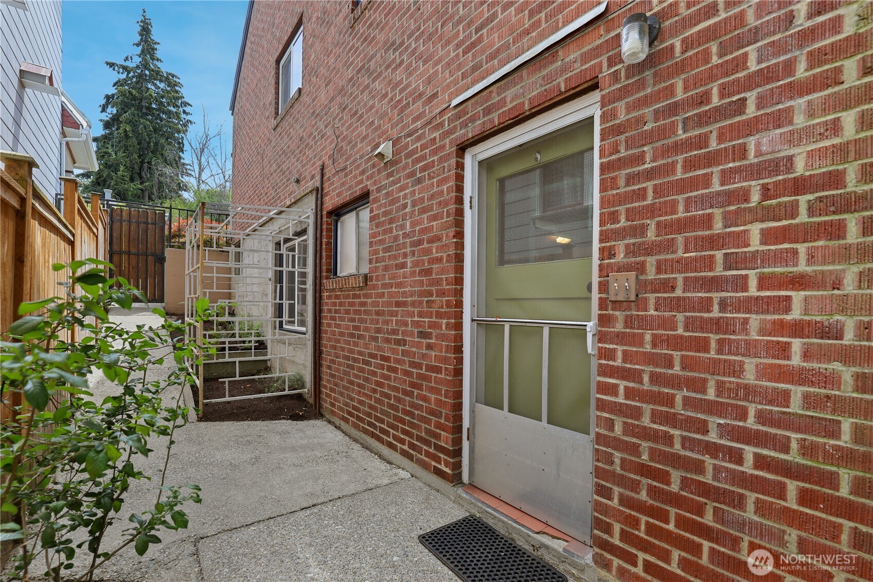 305 S 35th Street Property Photo 23