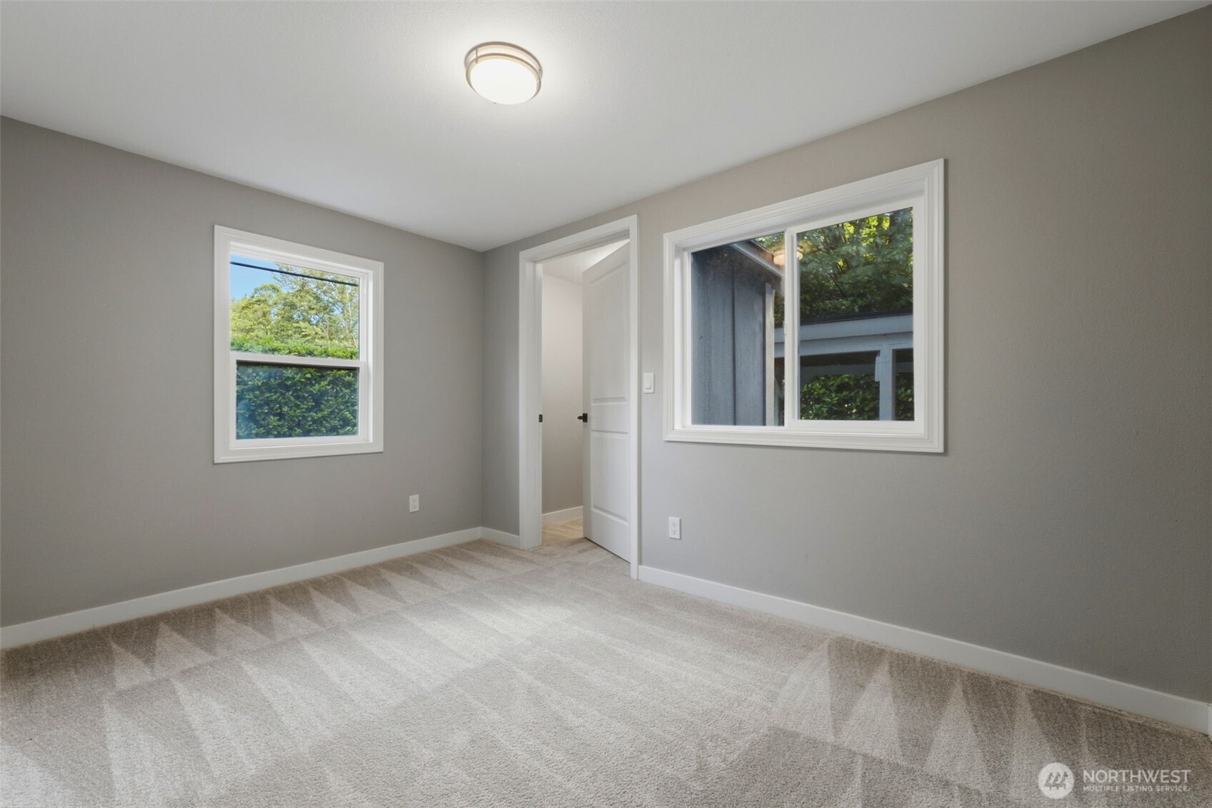 1910 Corbet Drive Property Photo 6