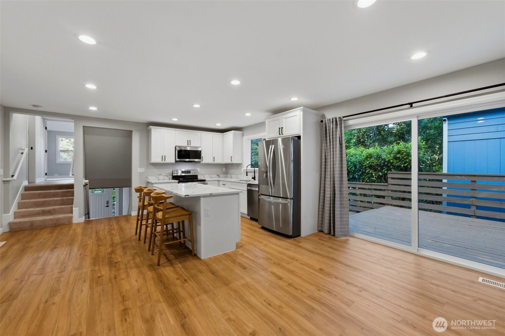 1910 Corbet Drive Property Photo 14