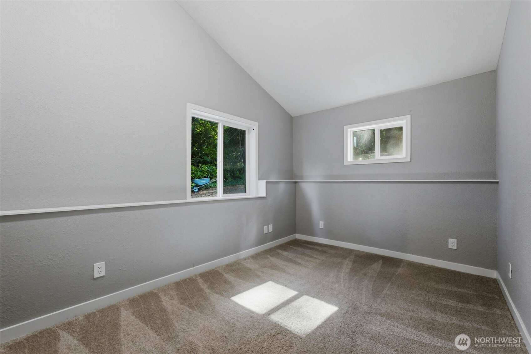 1910 Corbet Drive Property Photo 17