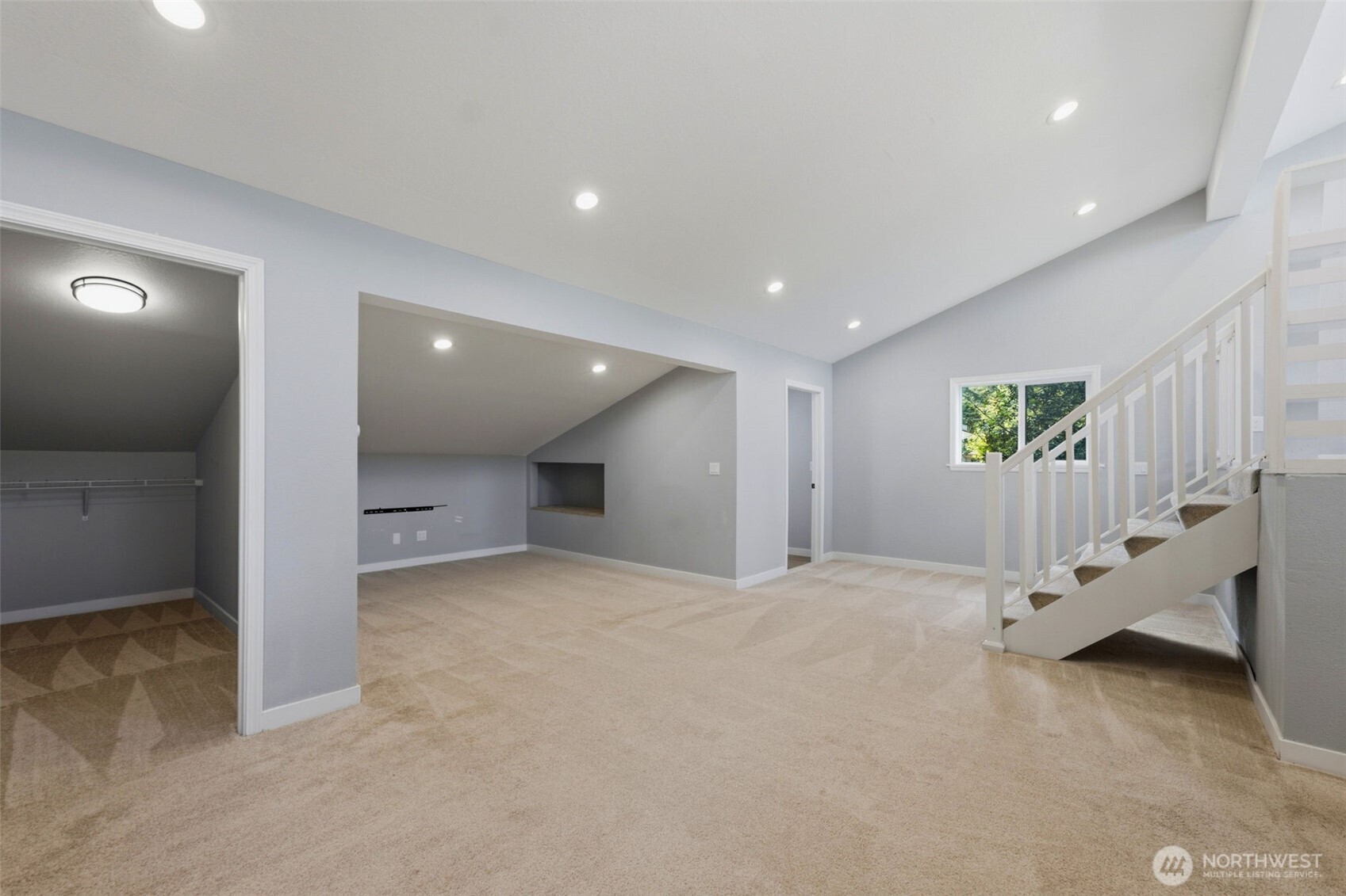 1910 Corbet Drive Property Photo 29