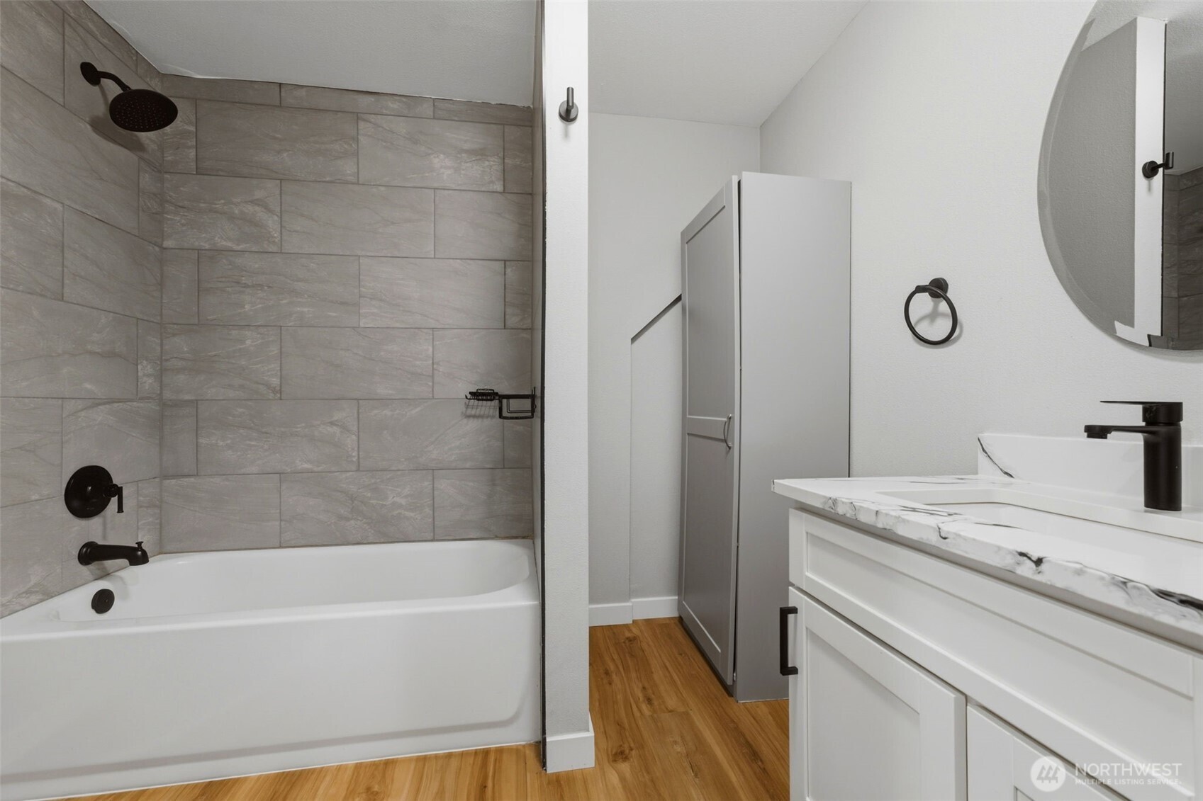 1910 Corbet Drive Property Photo 33