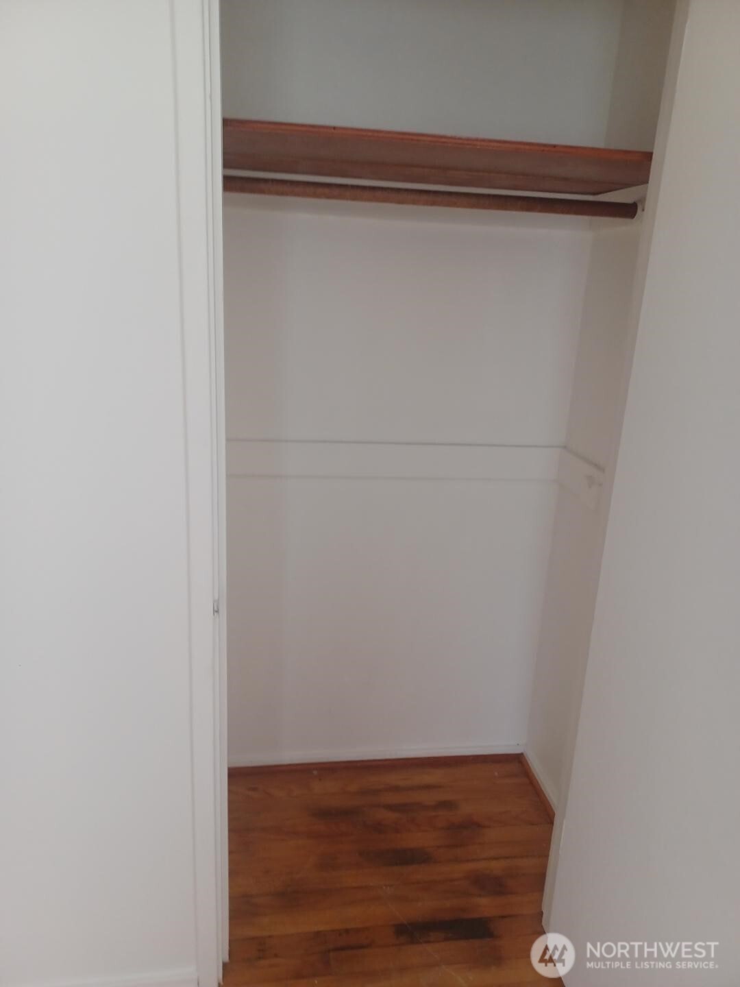 410 W Ridge Road Property Photo 8