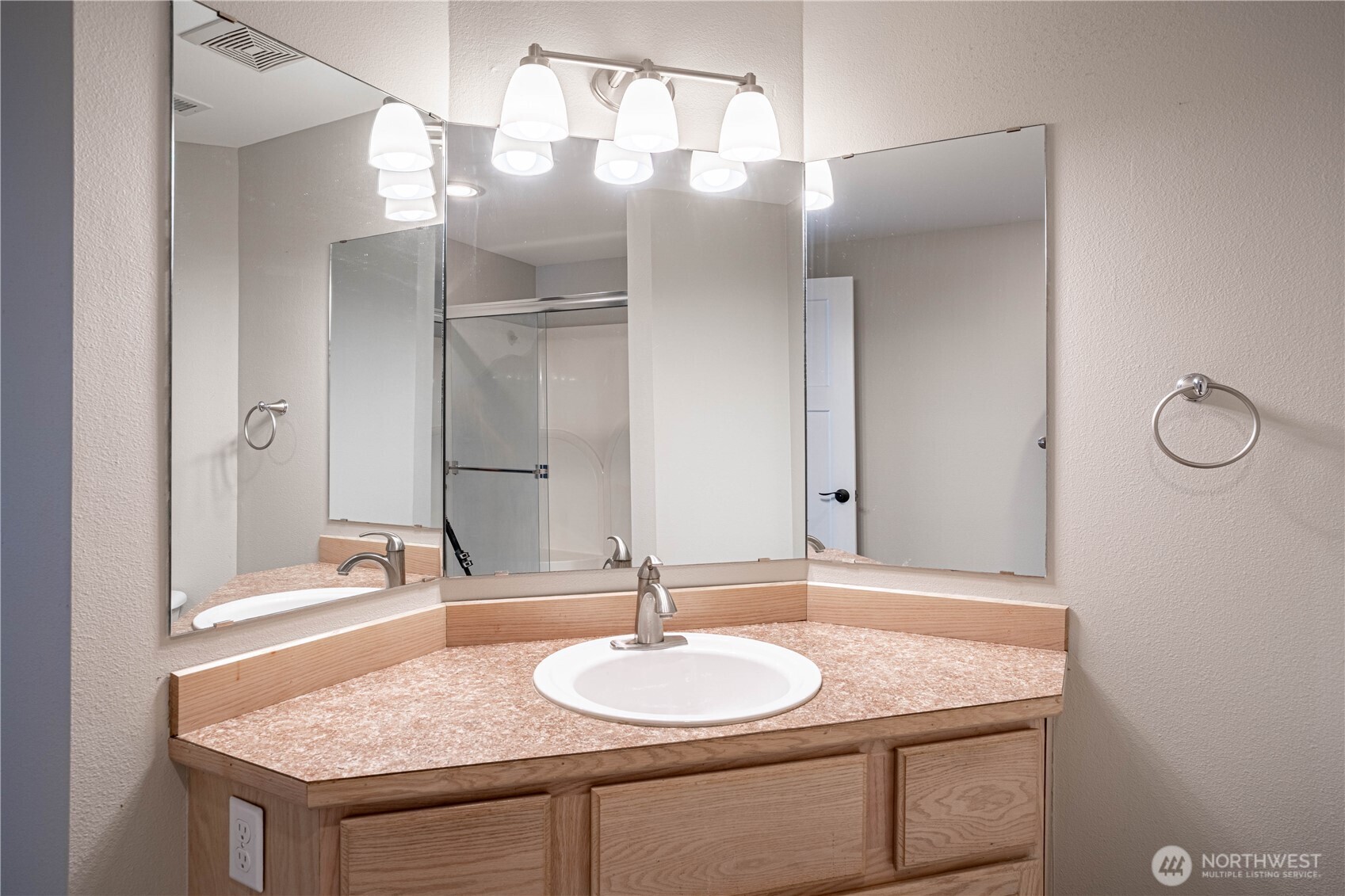 808 W Manson Highway B202 Property Photo 28