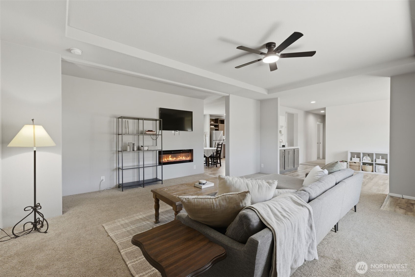 524 Sunny Meadows Drive Property Photo 3