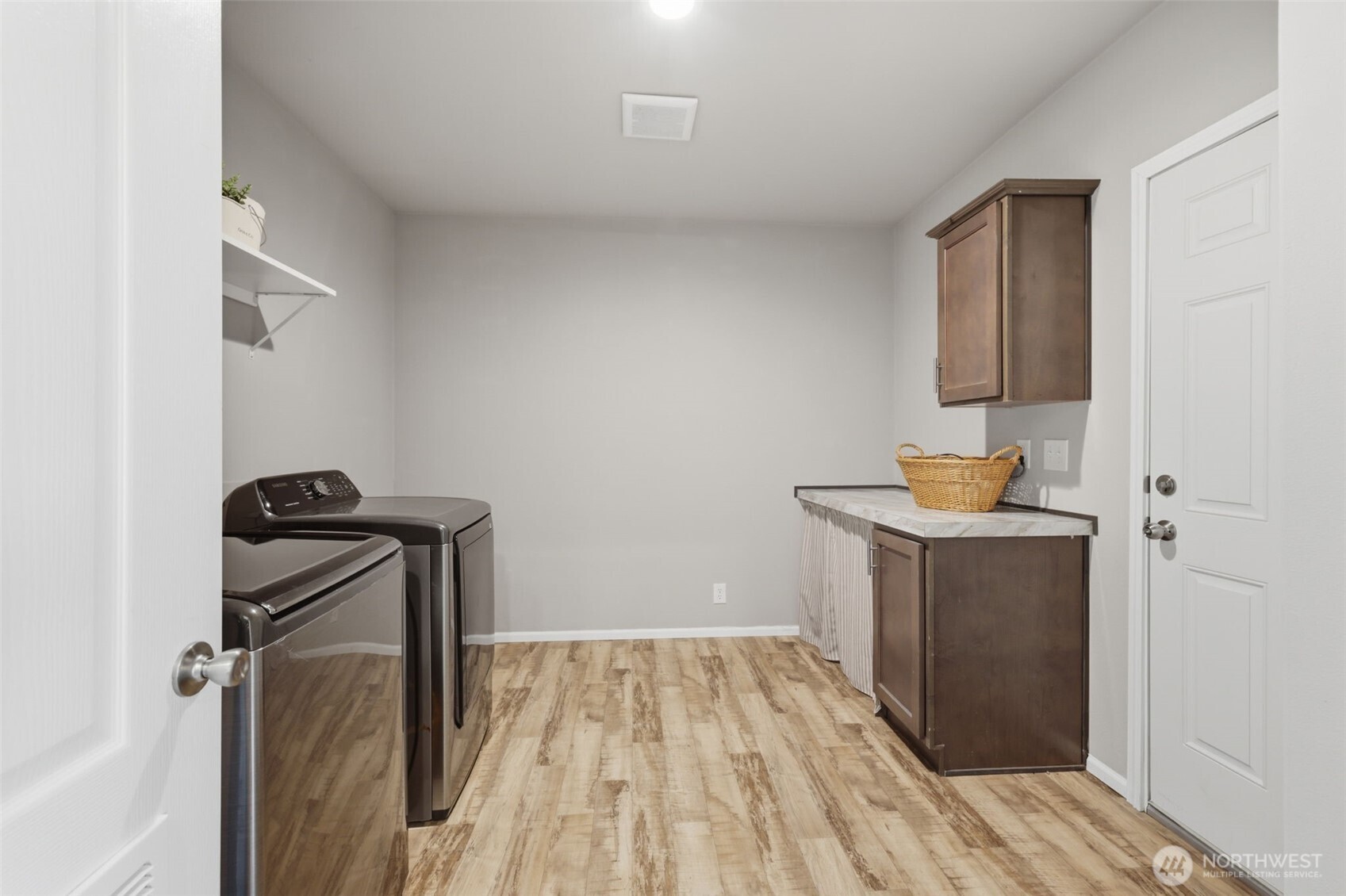 524 Sunny Meadows Drive Property Photo 18