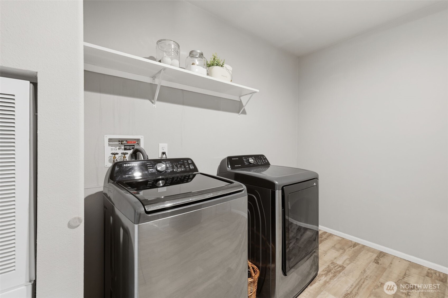 524 Sunny Meadows Drive Property Photo 19