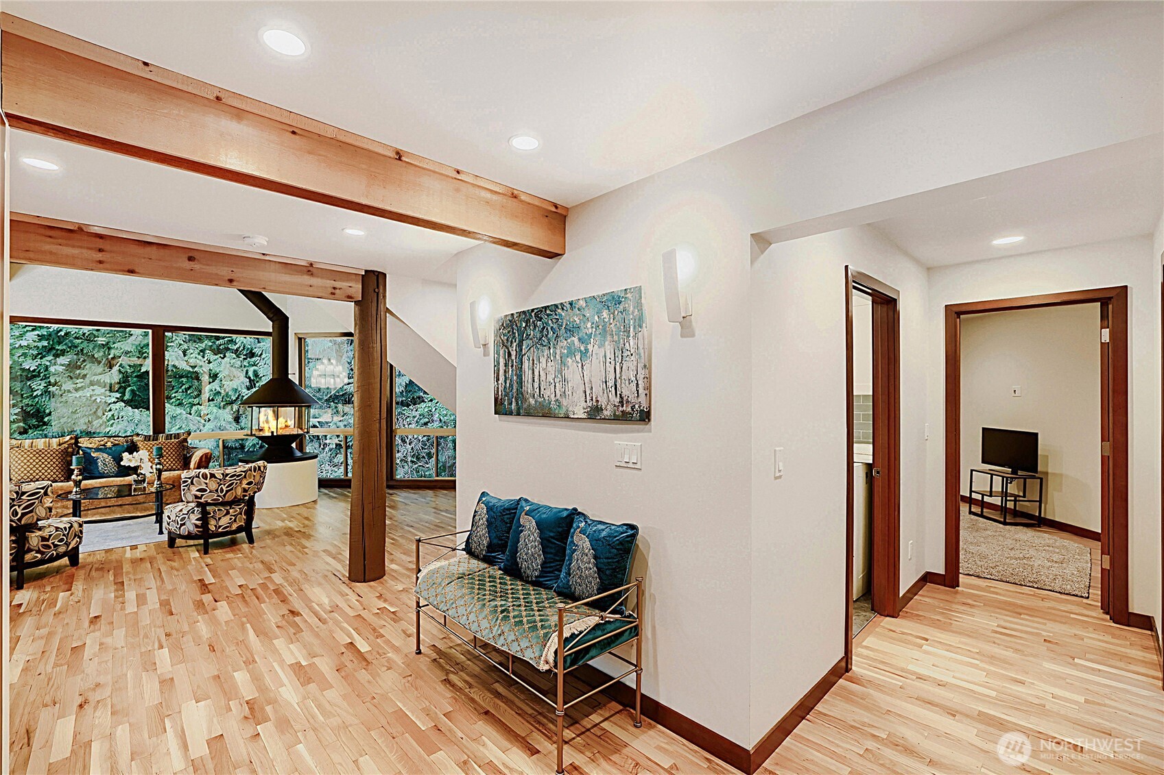 13020 Squak Mountain Road Property Photo 4