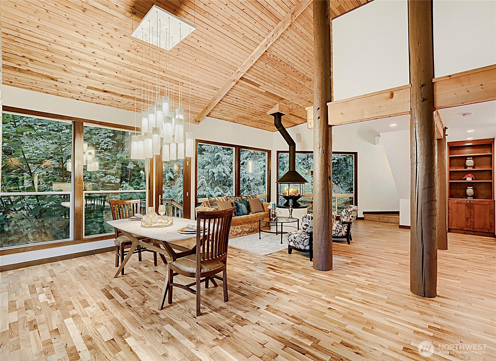 13020 Squak Mountain Road Property Photo 9