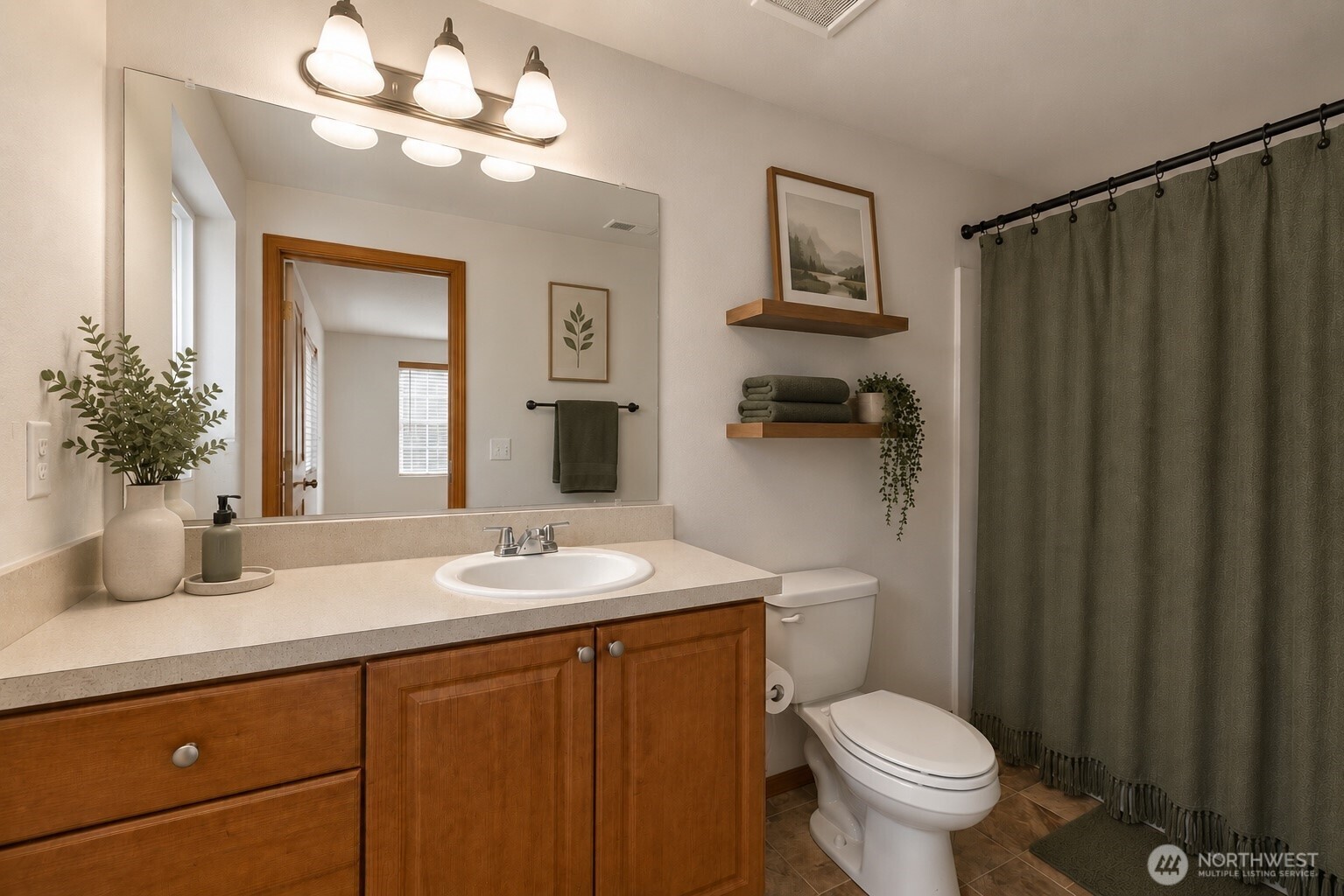 15914 85th Avenue Property Photo 15