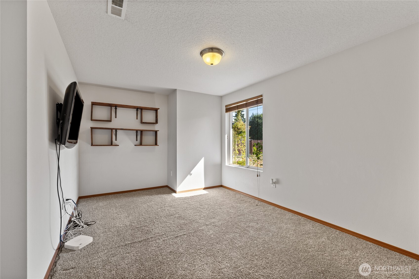 15914 85th Avenue Property Photo 24