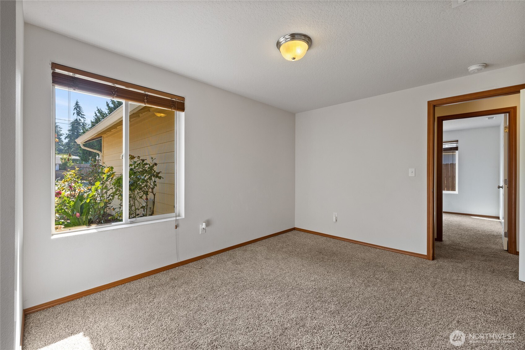 15914 85th Avenue Property Photo 25