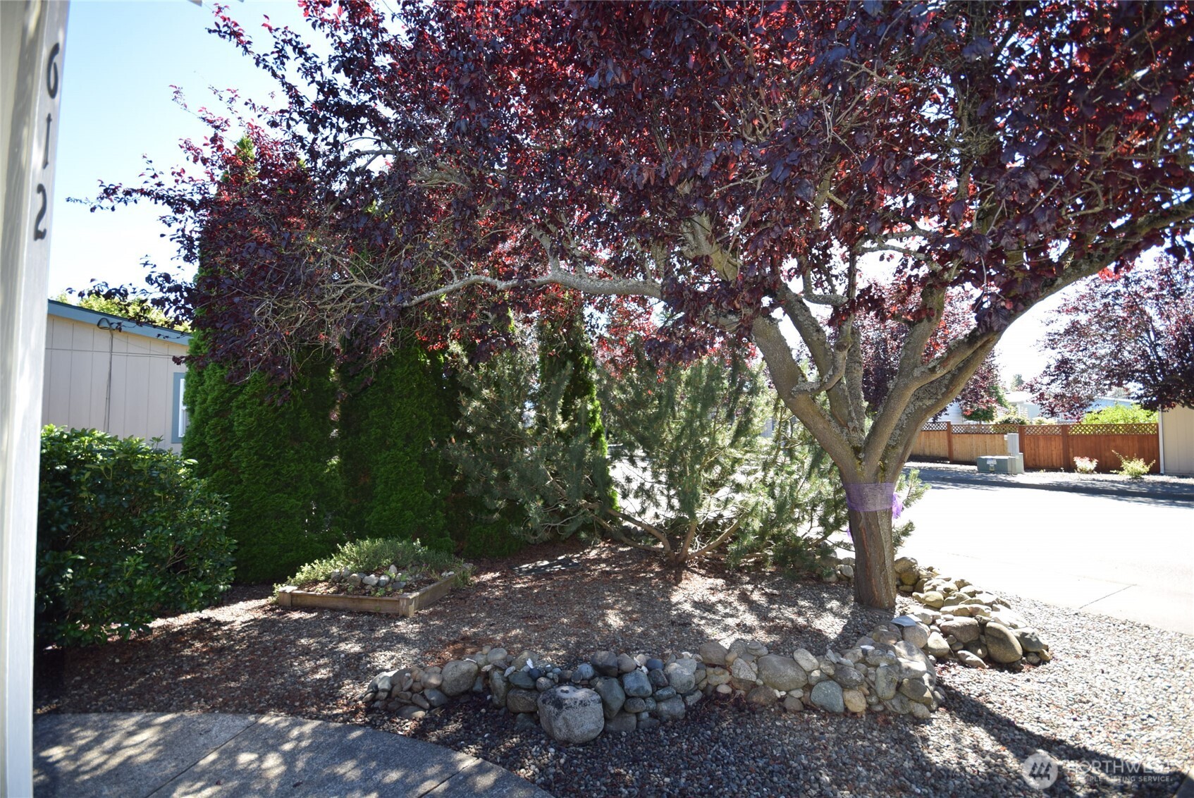 612 N Seventh Avenue Property Photo 25