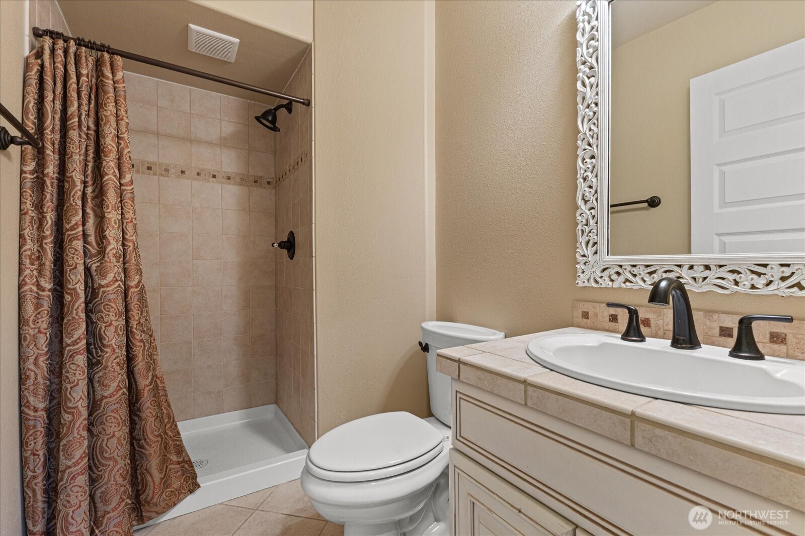 825 Kirkland Way Property Photo 24