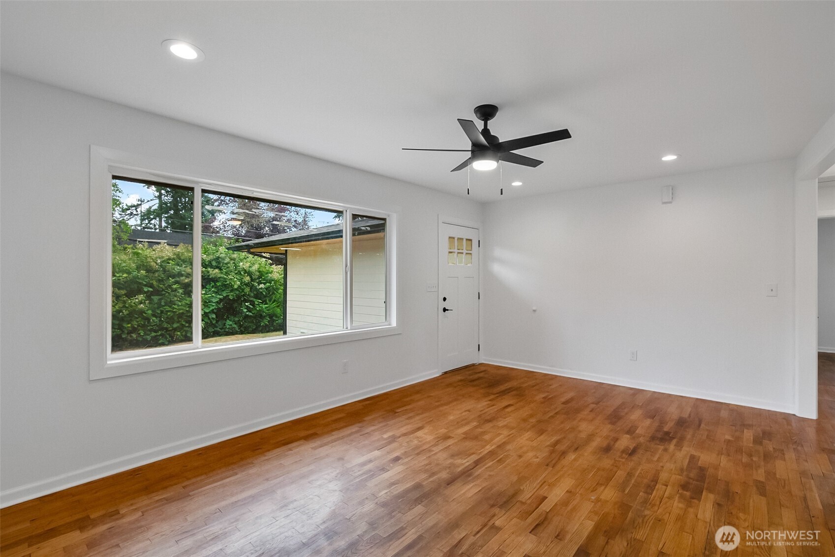 20213 60th Avenue Property Photo 2