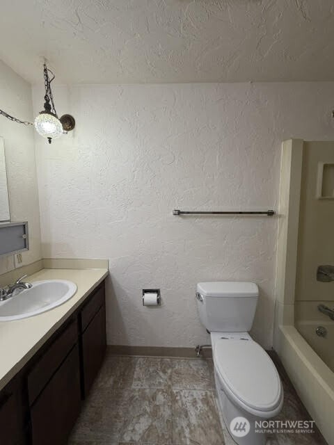 2100 N 106th Street 104 Property Photo 11