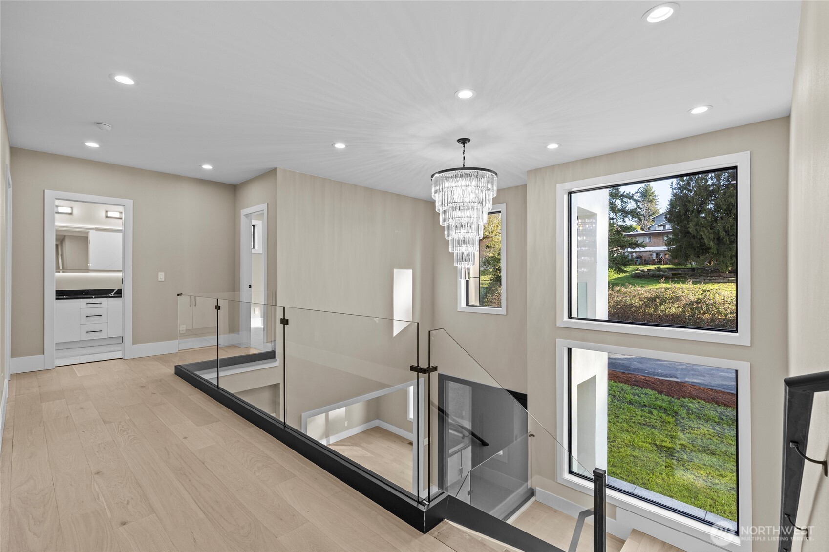 20921 1st Place Property Photo 19