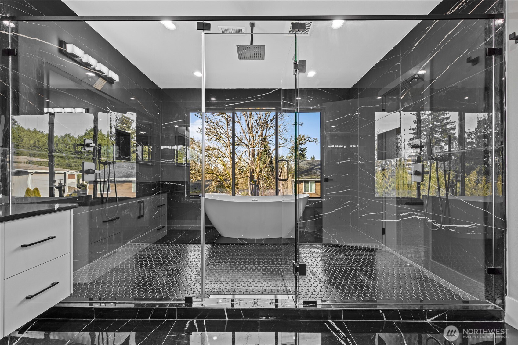 20921 1st Place Property Photo 33