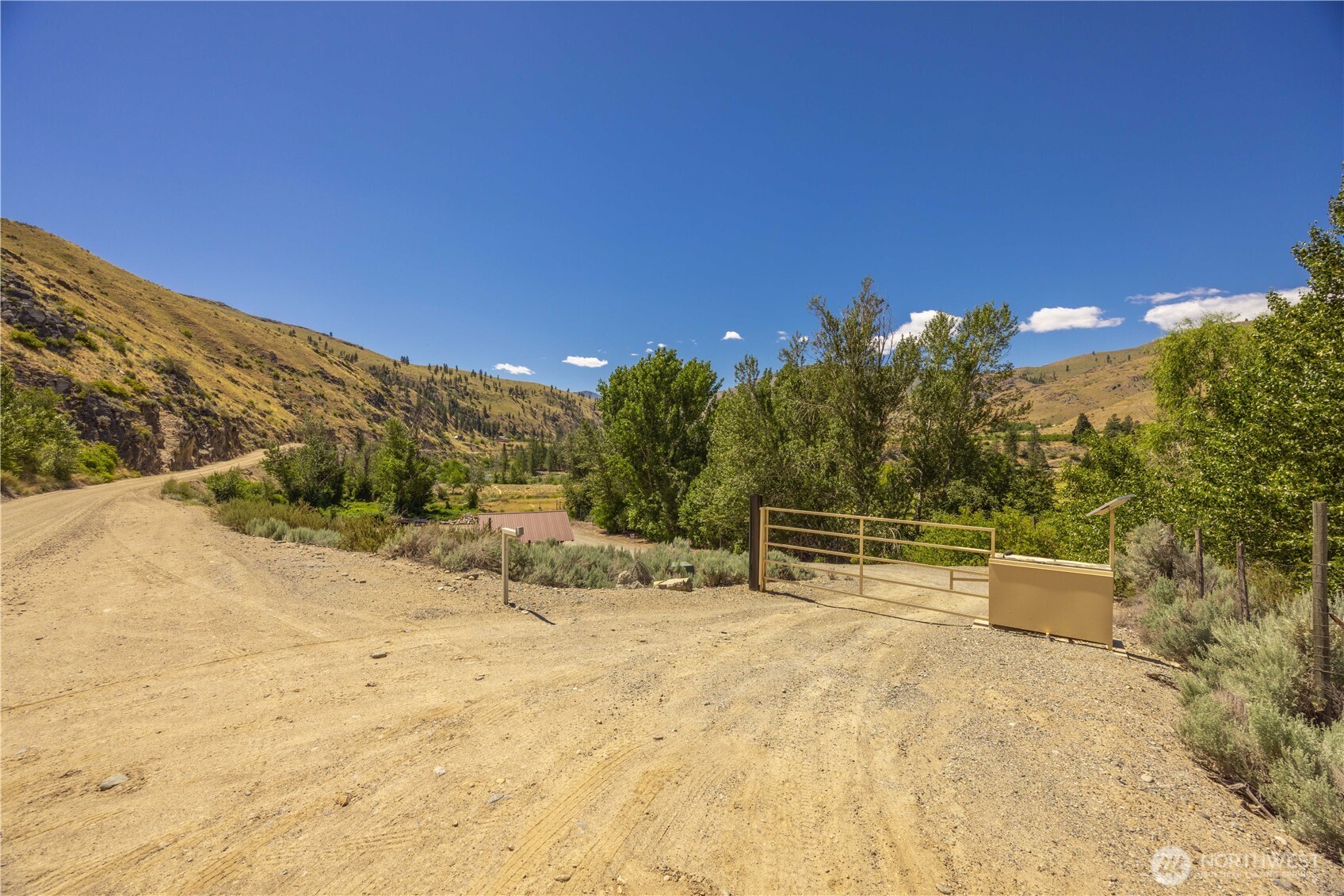 164 B Burma Road Property Photo 3