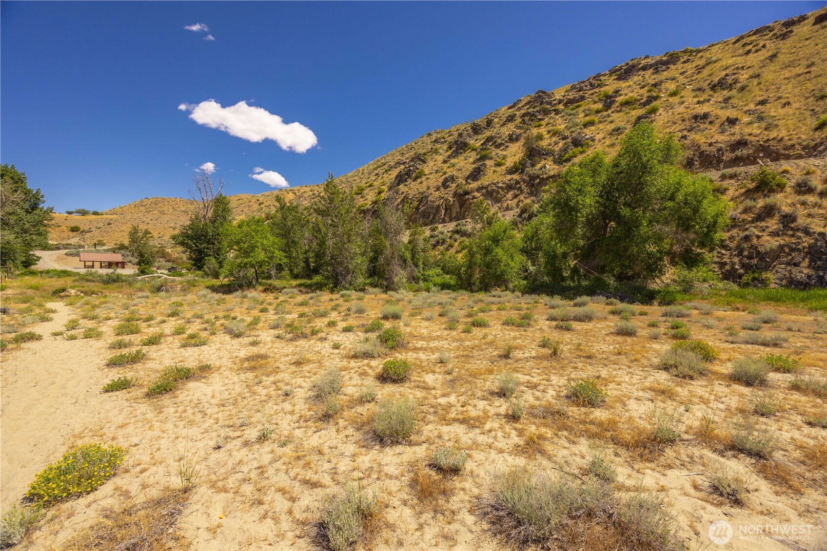 164 B Burma Road Property Photo 18