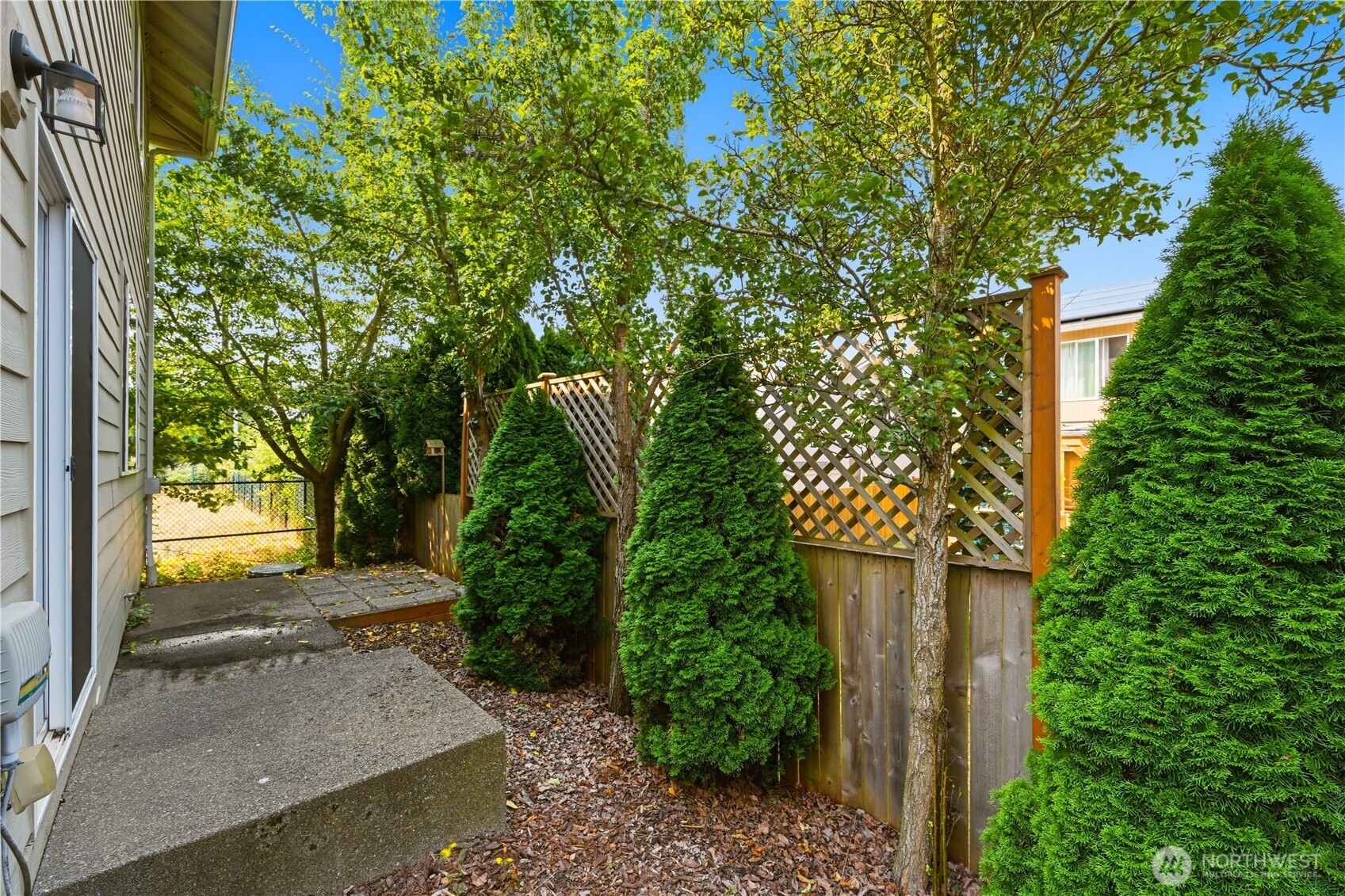 17416 91st Avenue Property Photo 17