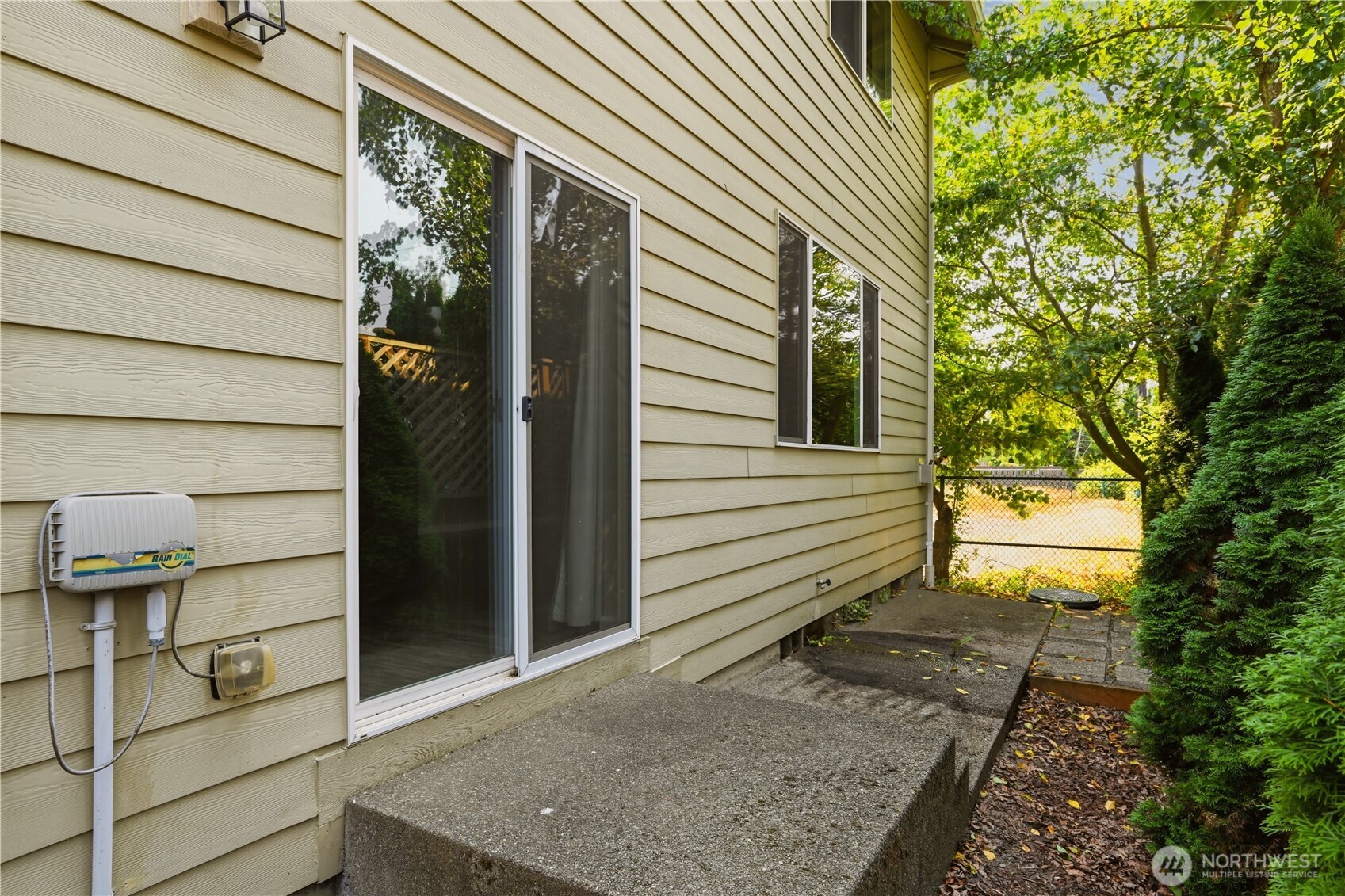 17416 91st Avenue Property Photo 18