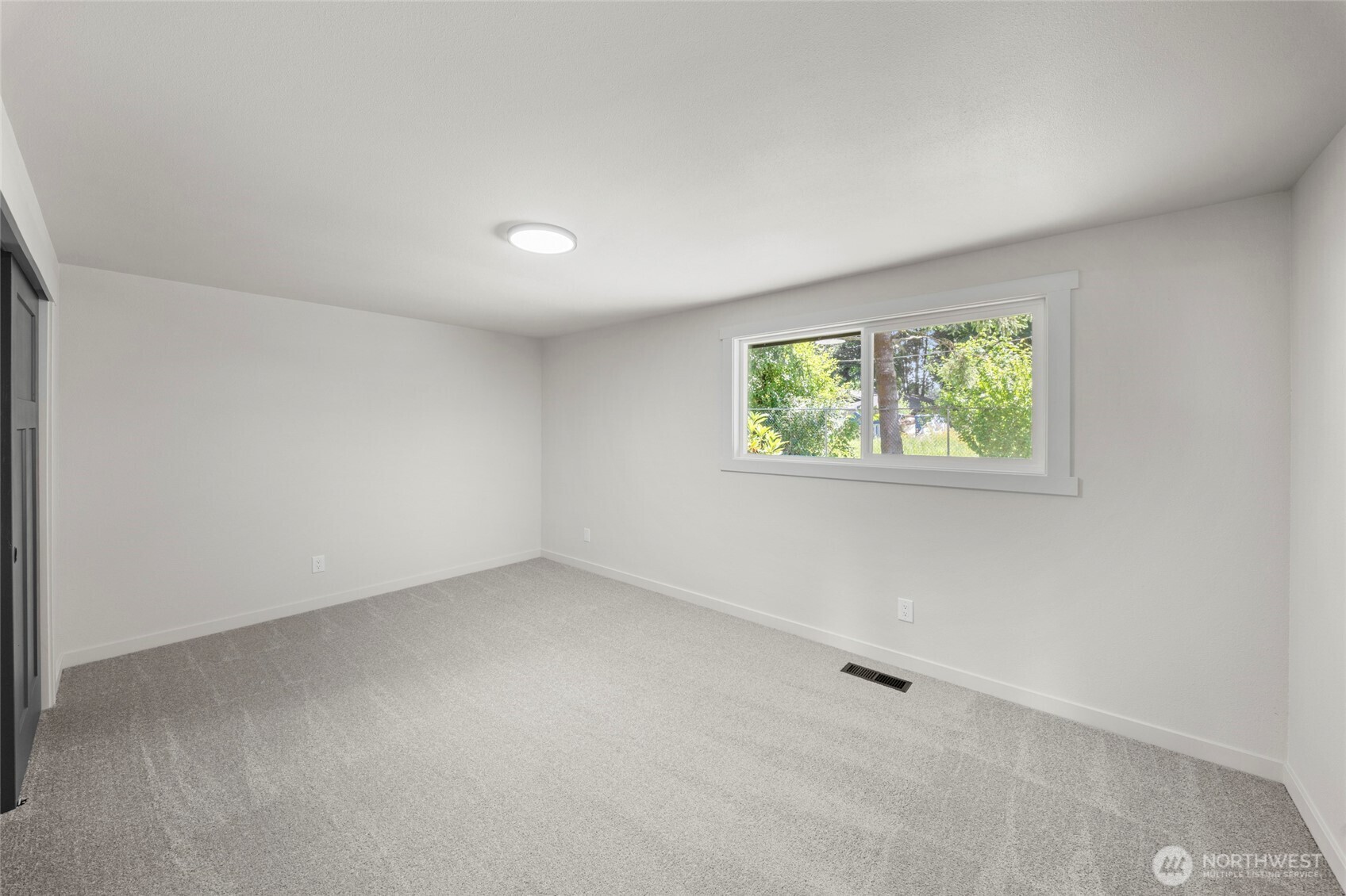 7610 Greenridge Loop Property Photo 15