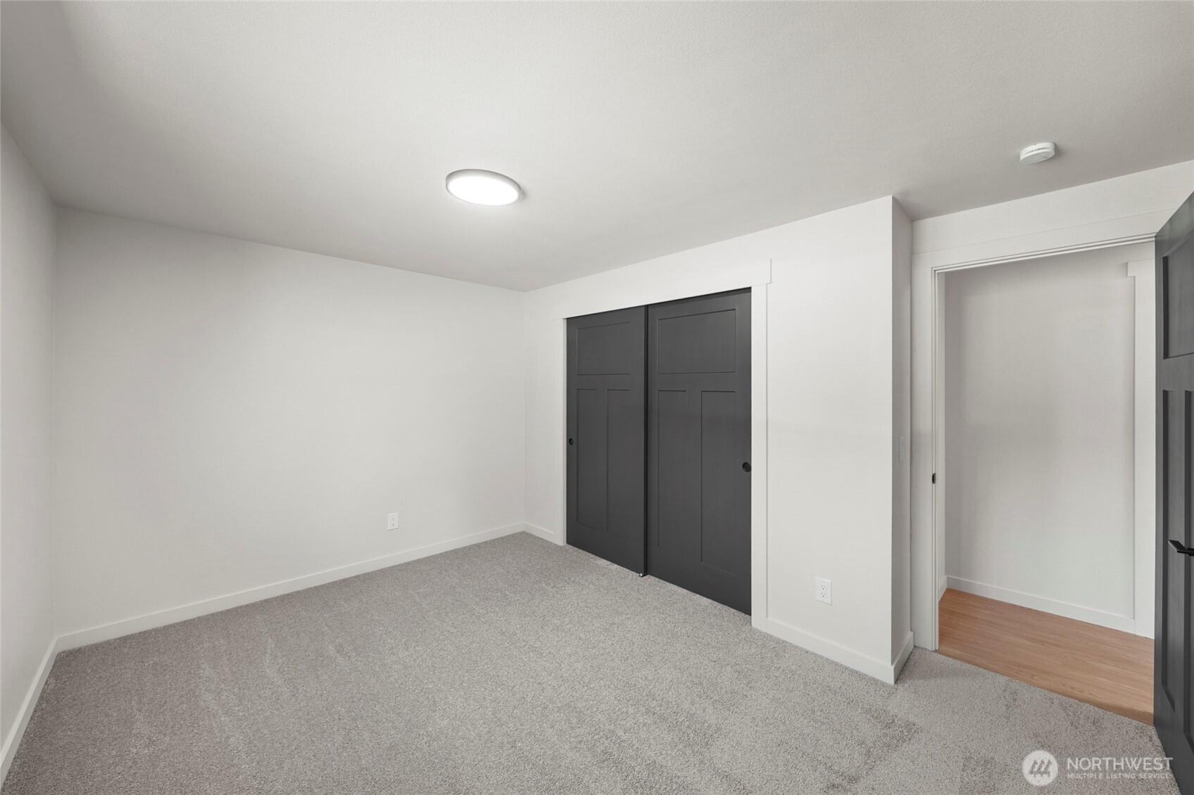 7610 Greenridge Loop Property Photo 18