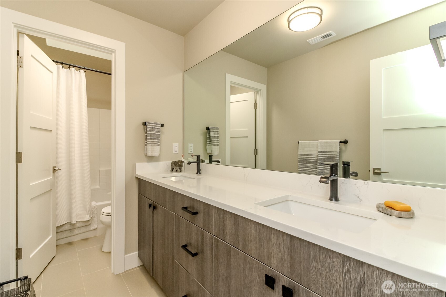 9308 270th Street Property Photo 22