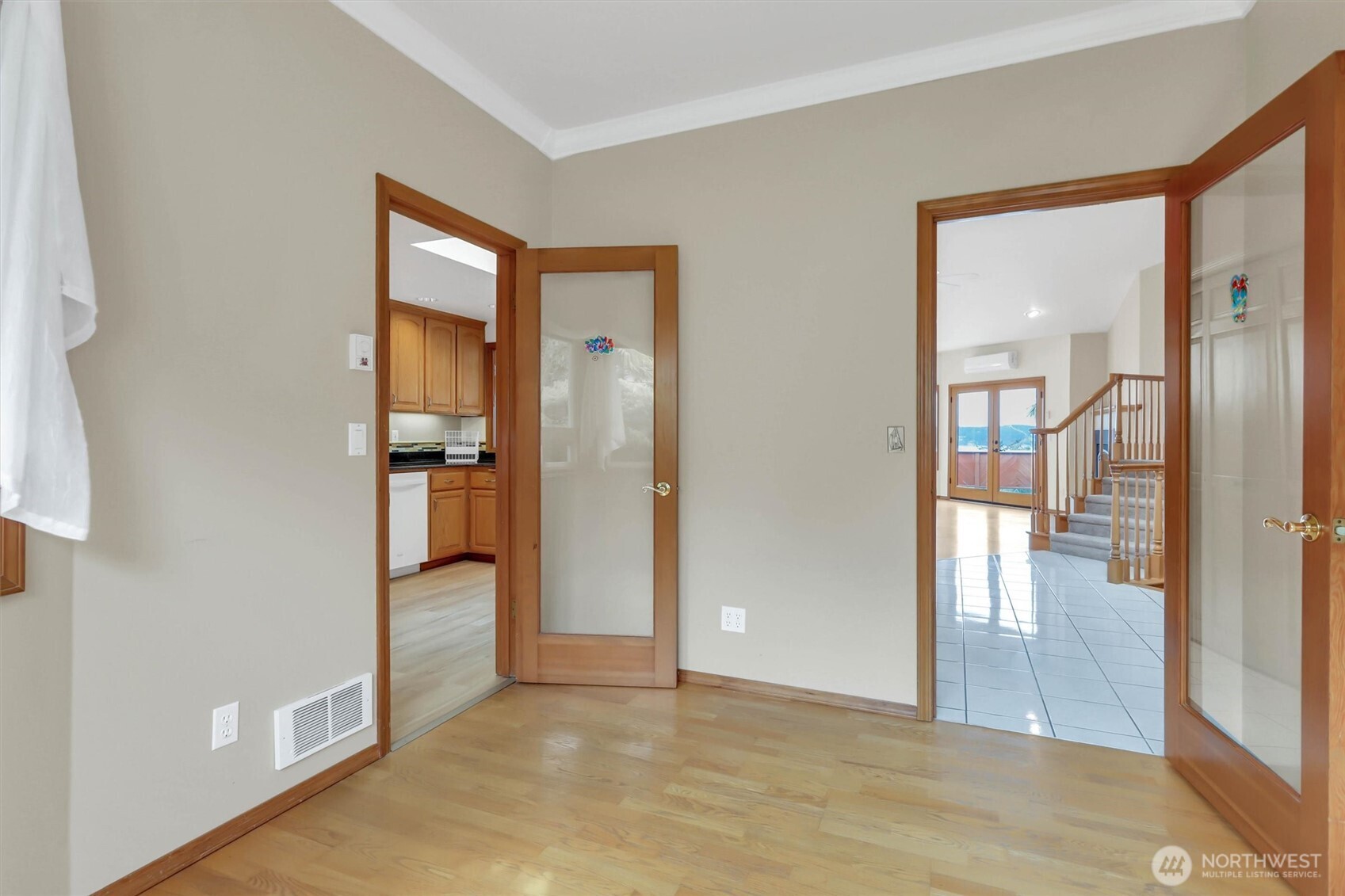 876 Rocky Point Drive Property Photo 14