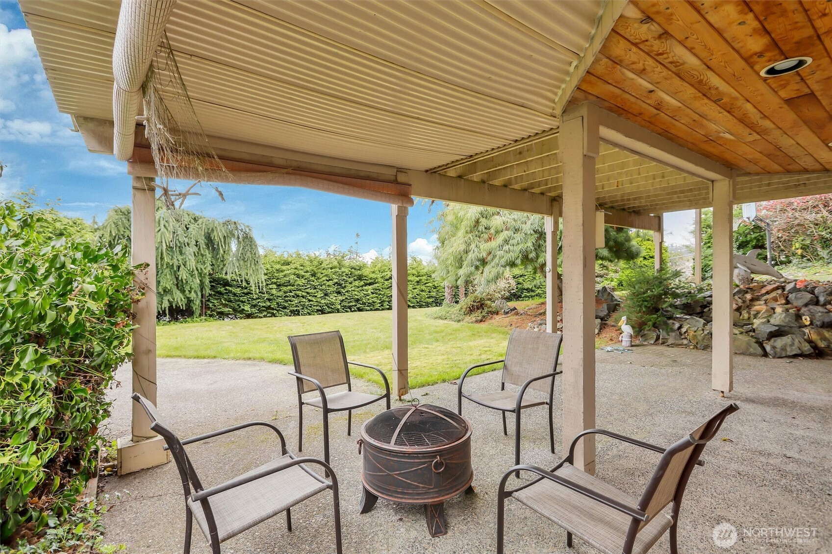 876 Rocky Point Drive Property Photo 27