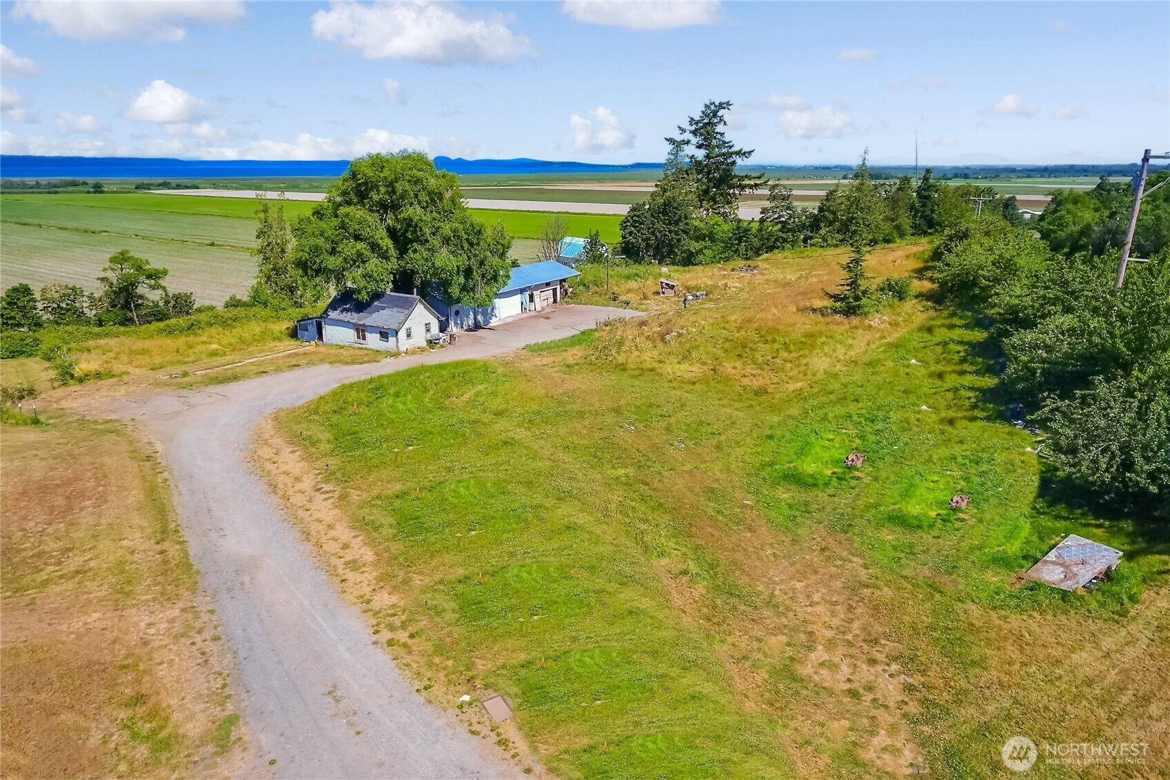 30320 Pioneer Highway Property Photo 13
