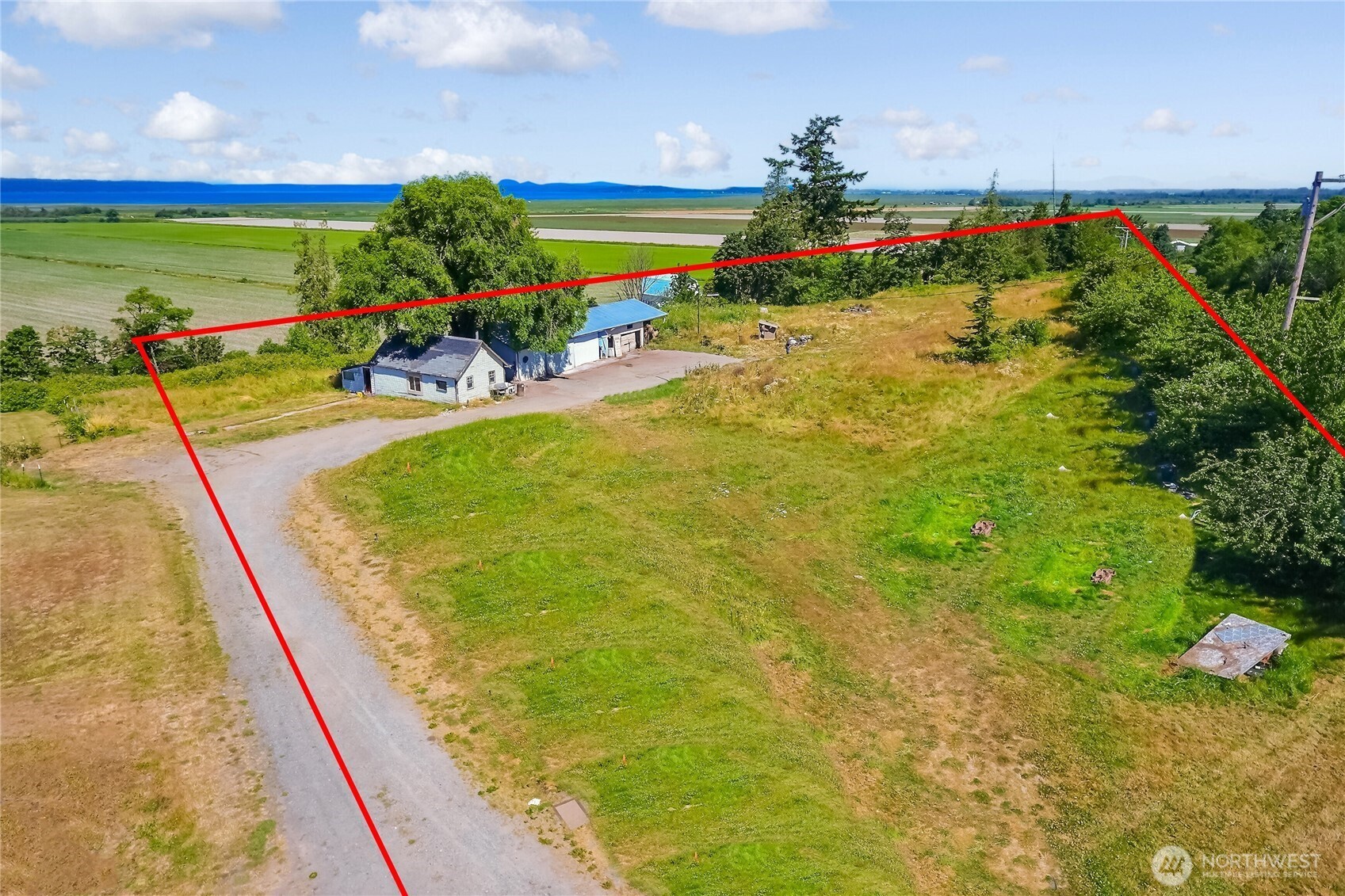 30320 Pioneer Highway Property Photo 14