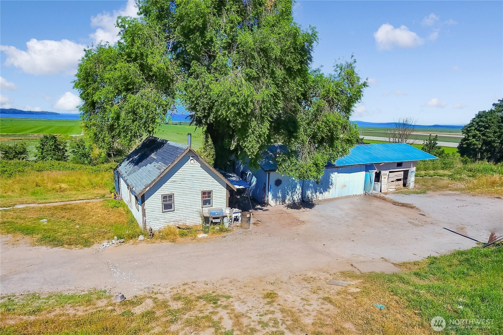 30320 Pioneer Highway Property Photo 18