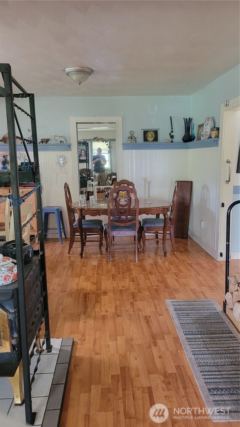 9411 356th Street Property Photo 4