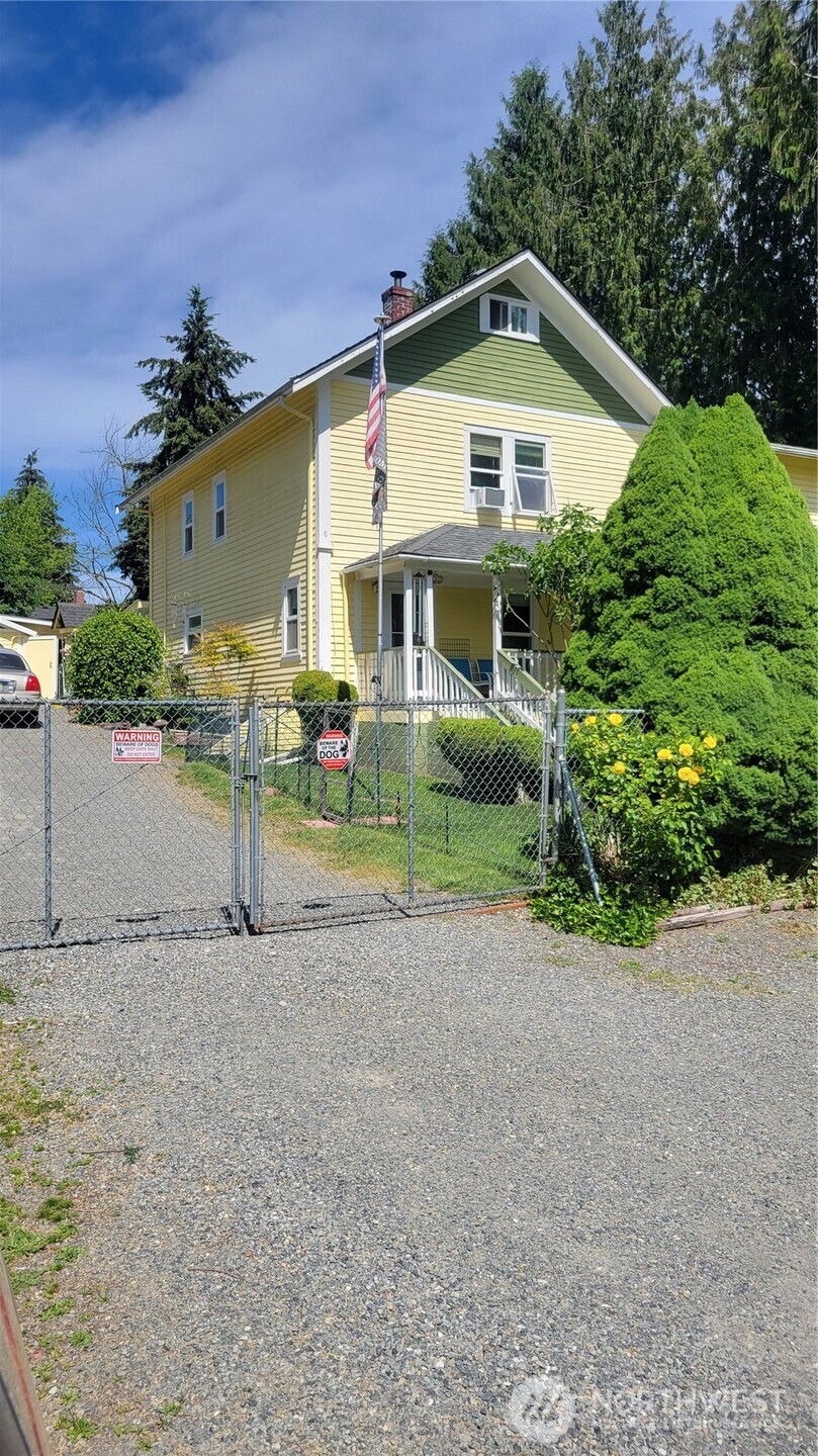 9411 356th Street Property Photo 12