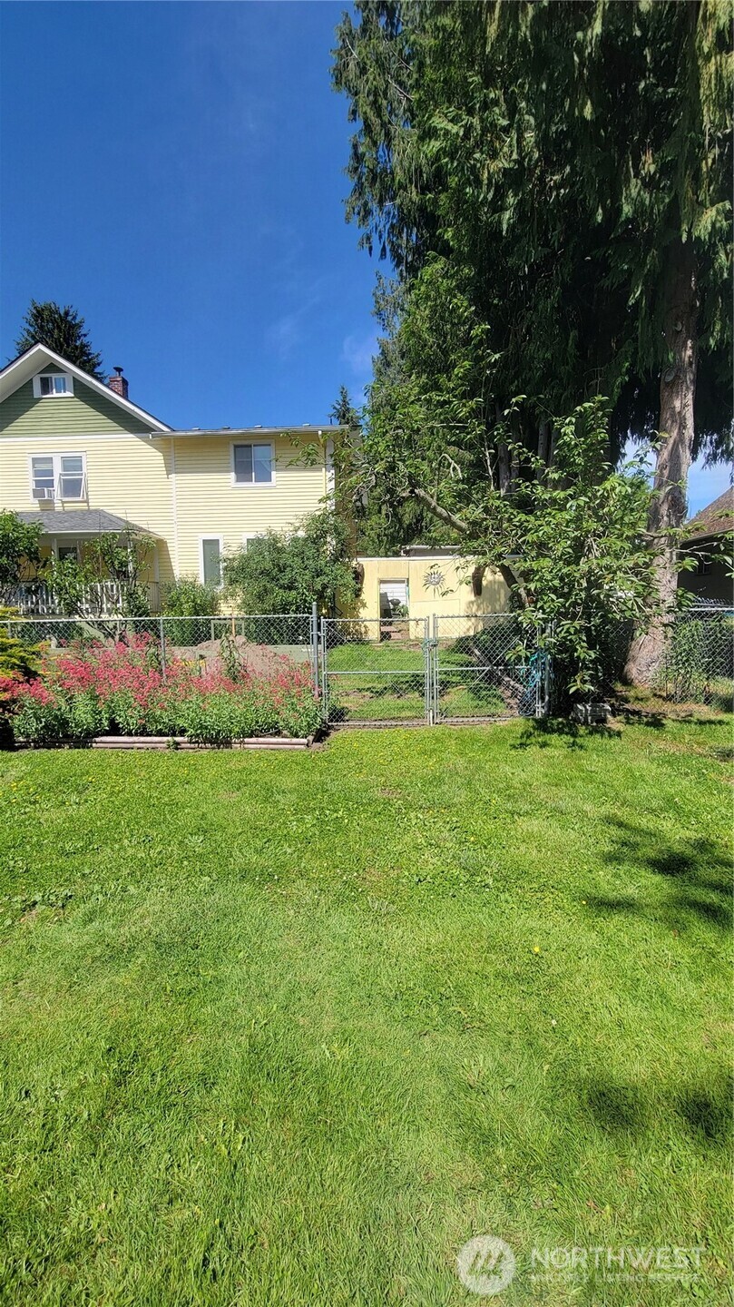 9411 356th Street Property Photo 14