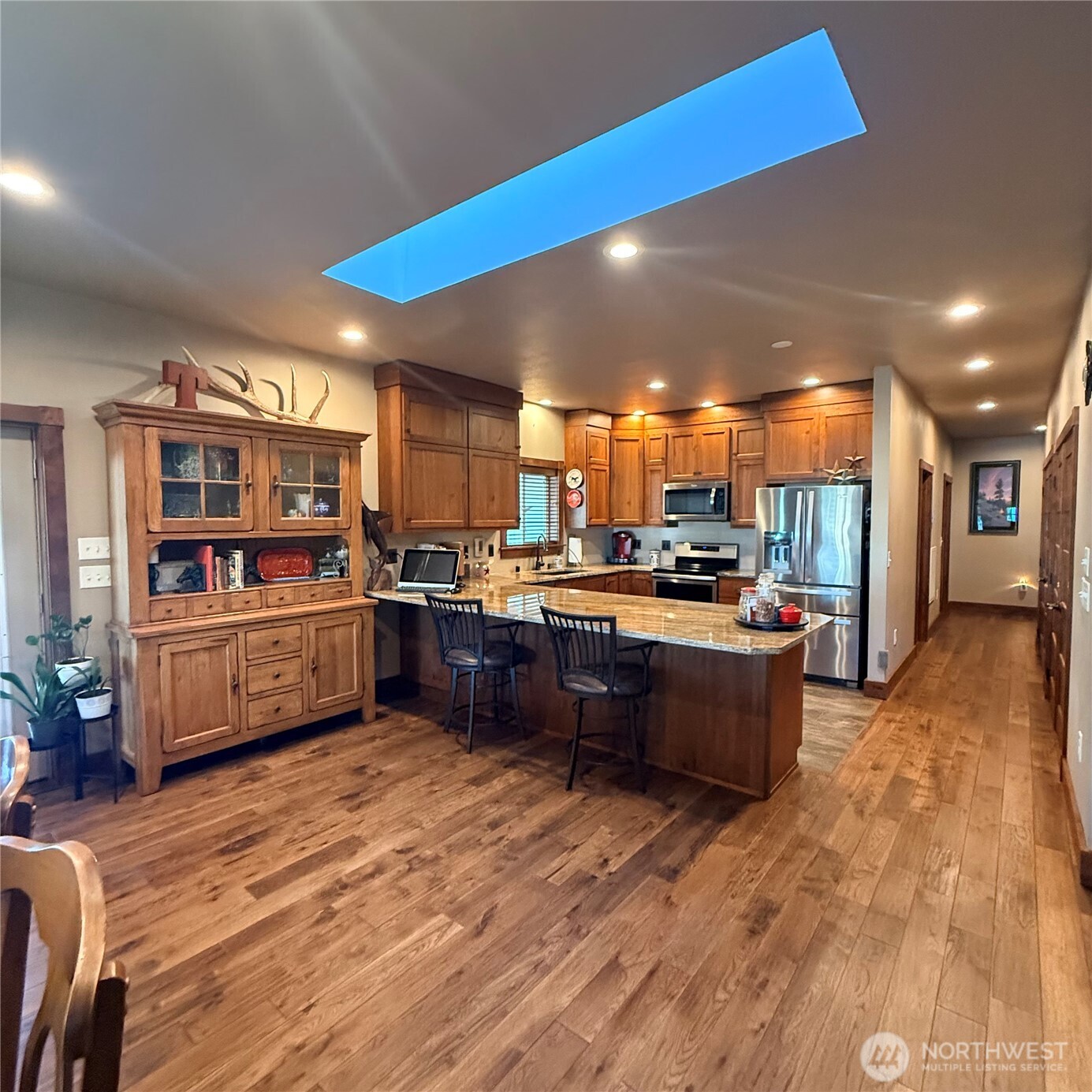 209 S B Street Property Photo 11