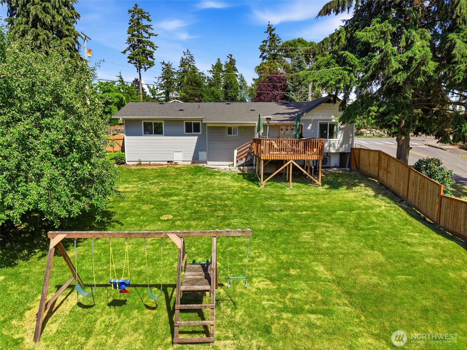 411 23rd Avenue Property Photo 2