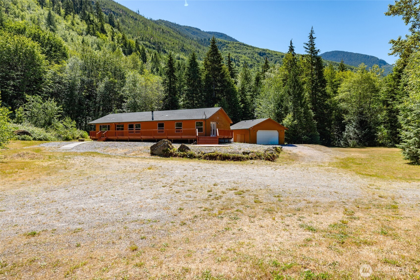 59248 Rockport Cascade Road Property Photo 6