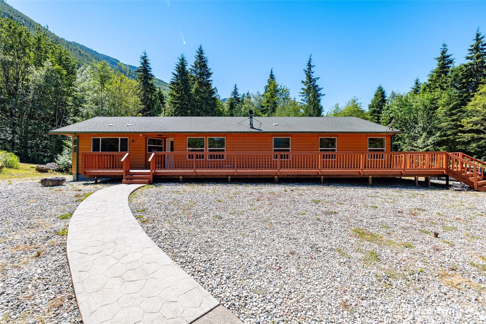 59248 Rockport Cascade Road Property Photo 8